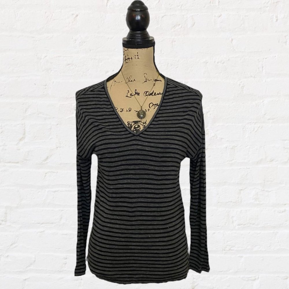 Wanda Maximoff Madewell Striped V-Neck Shirt ALT Avengers Infinity War - Picture 6 of 9
